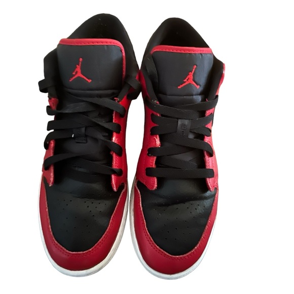 Jordan Other - Nike Air Jordan 1 Low Reverse Bred. Size 7